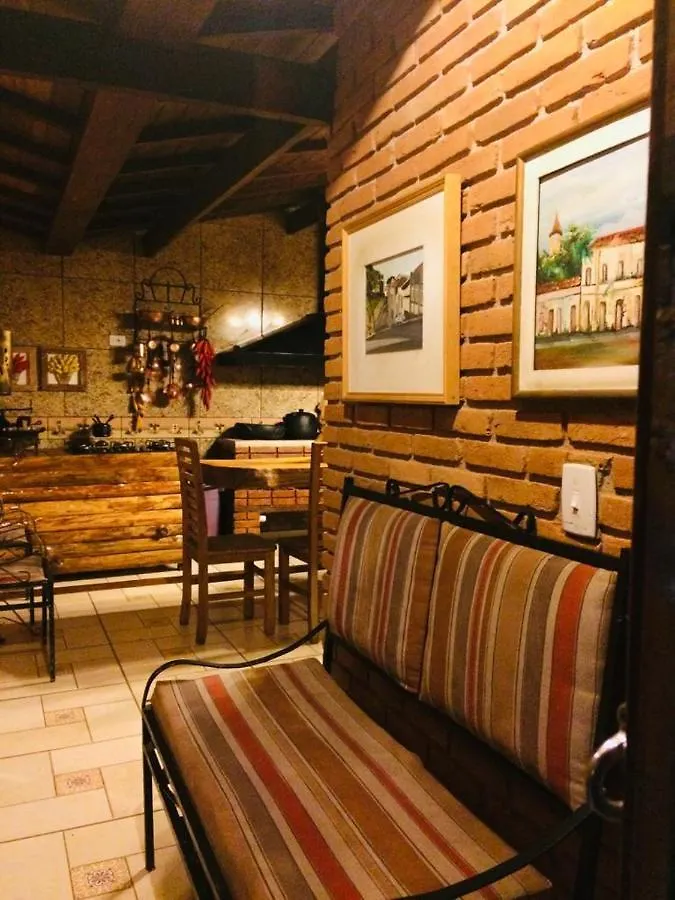 Feriehus Villa Valentina Chales Com Lareira E Churrasqueira Campos do Jordão Brasilien